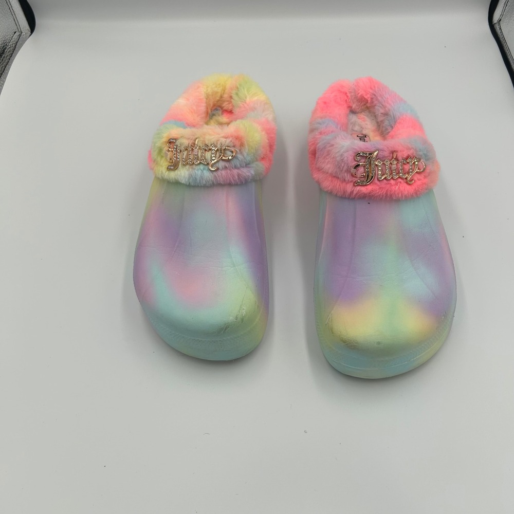 Juicy Couture Faux Fur Clogs Womens 11 Multi Tie Dye Rhinestone Logo Slippers